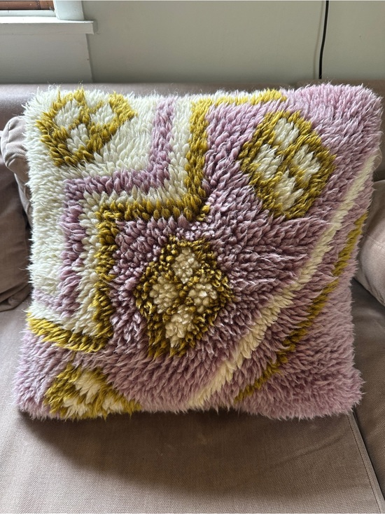 Bloomingville Other - Wool and Cotton Tufted Pillow